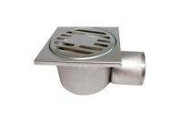 Сертификат выдан на другой домен или выписан не на все поддомены, на которых используется. Например,сертификат выписан на домен example.com, но исполь